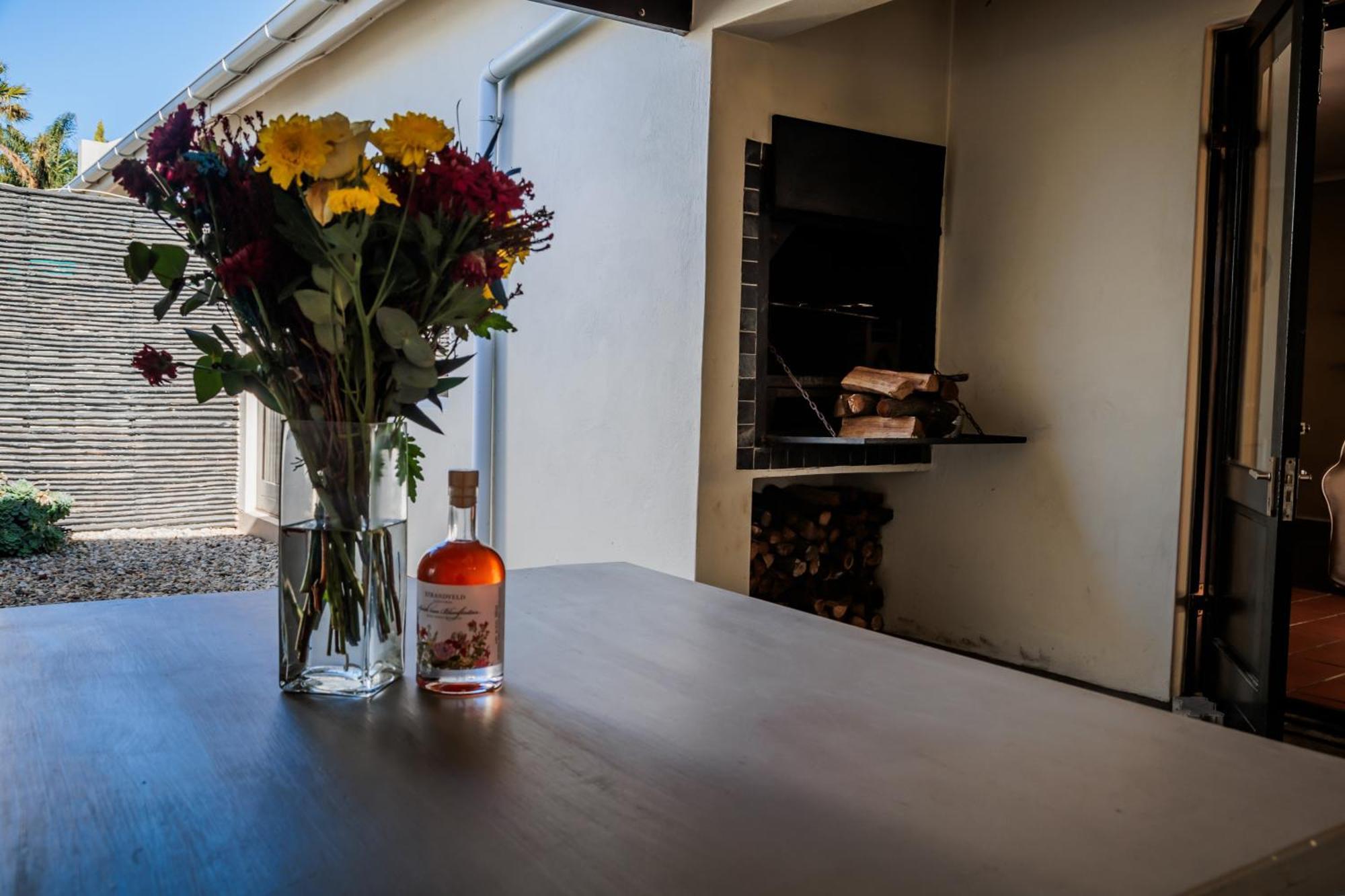 Swellendam Self Catering Villa Rum bild