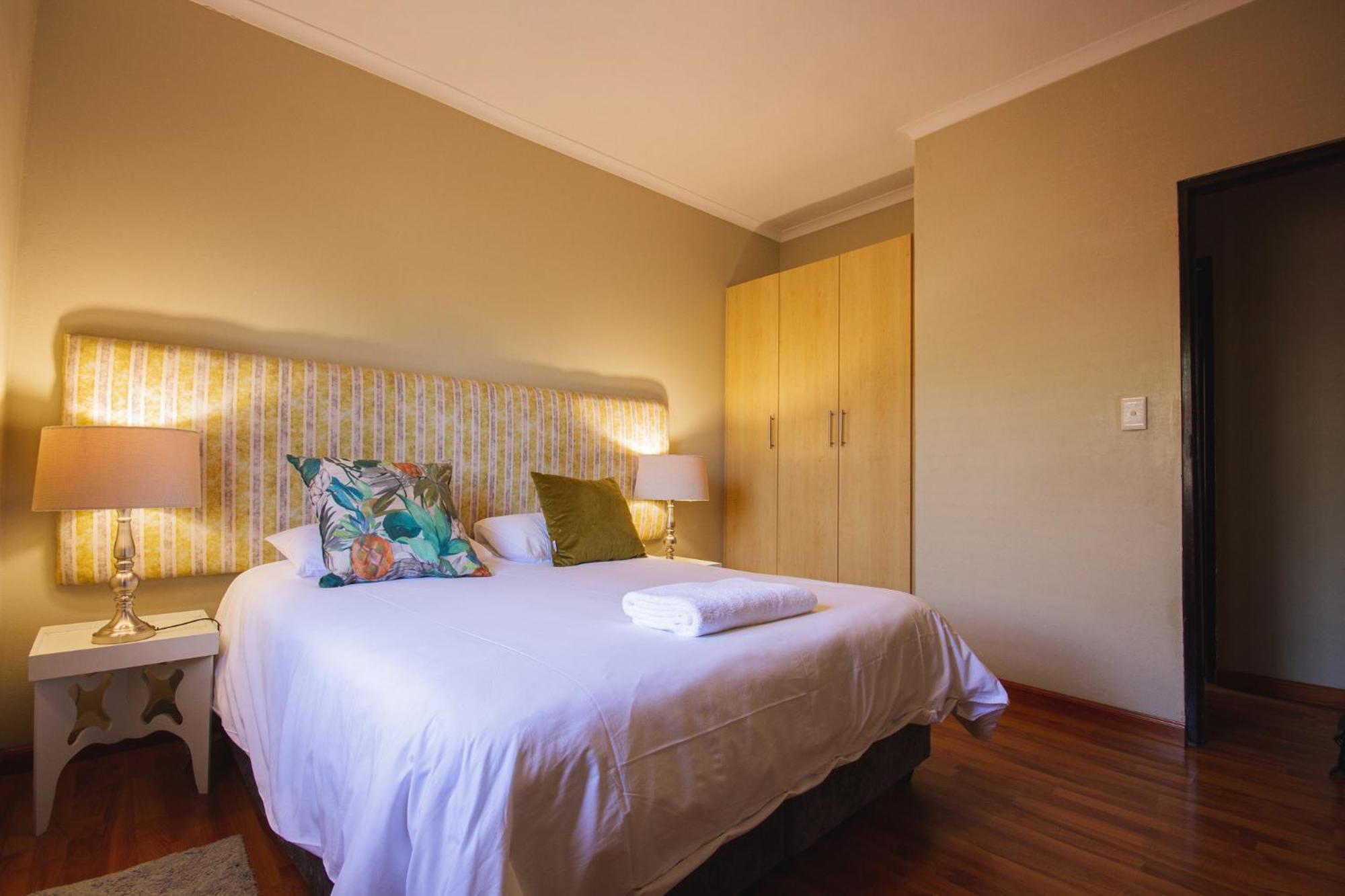 Swellendam Self Catering Villa Rum bild