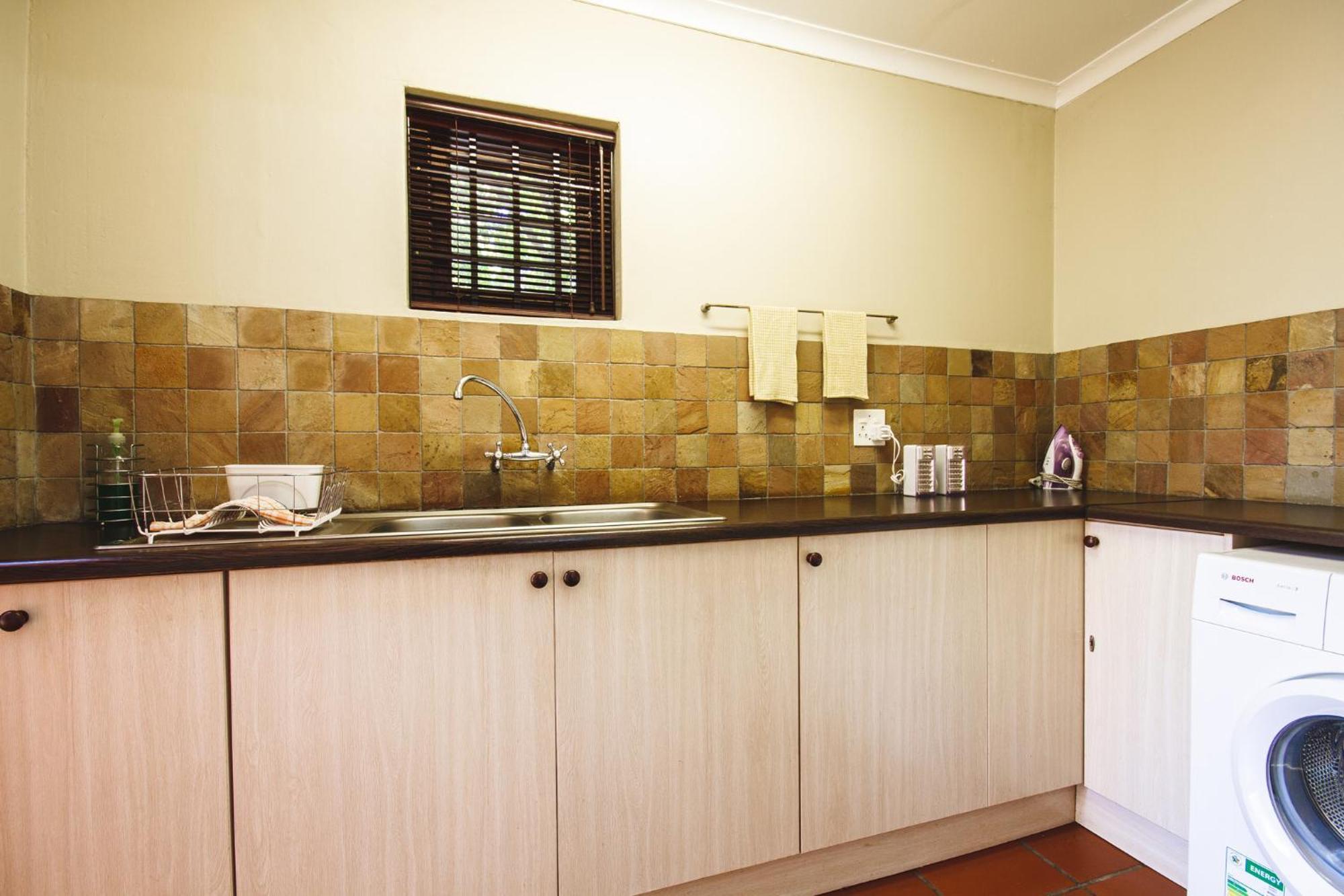 Swellendam Self Catering Villa Rum bild